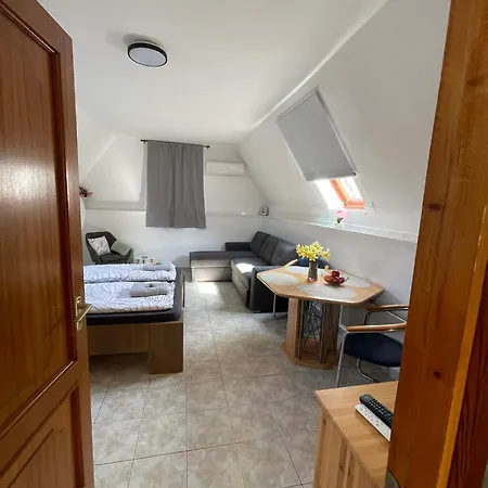 Zorka Apartamento Kisapati